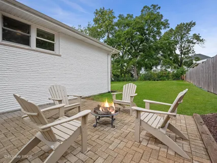 $699,000 | 246 North Jackson Road, Clarendon Hills, IL 60514