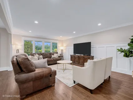 $699,000 | 246 North Jackson Road, Clarendon Hills, IL 60514