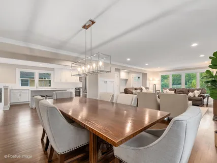 $699,000 | 246 North Jackson Road, Clarendon Hills, IL 60514