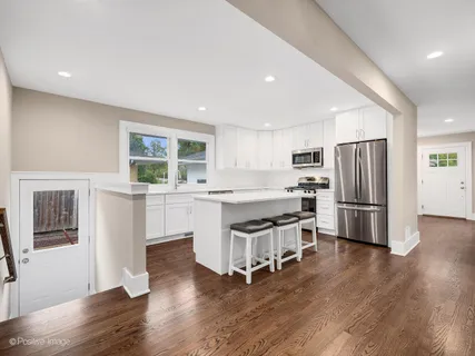 $699,000 | 246 North Jackson Road, Clarendon Hills, IL 60514