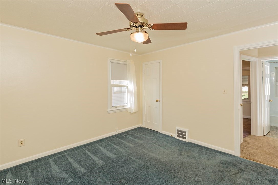 1544 Winchester Road Lyndhurst, OH 44124 - Photo 18 of 35