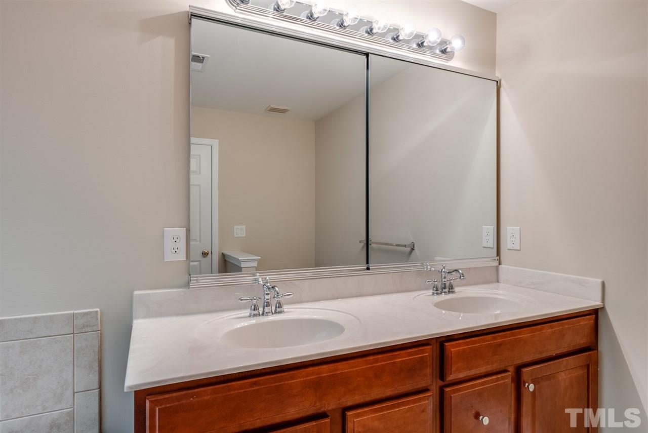 9519 Dellbrook Court Raleigh, NC 27617 - Photo 20 of 30