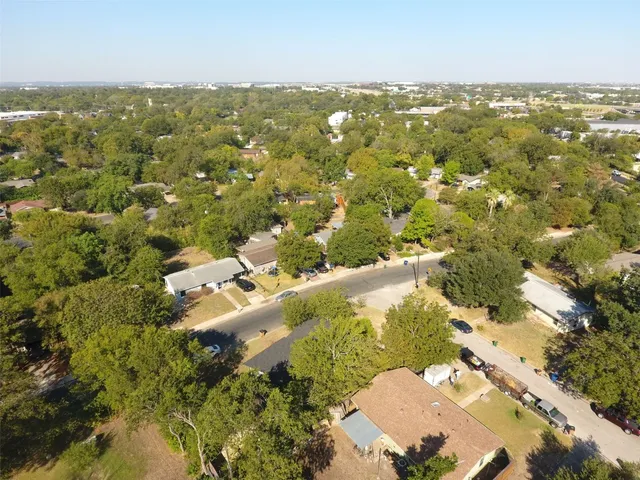 $2,350 | 2101 Benwick Circle, Unit A, Austin, TX 78723