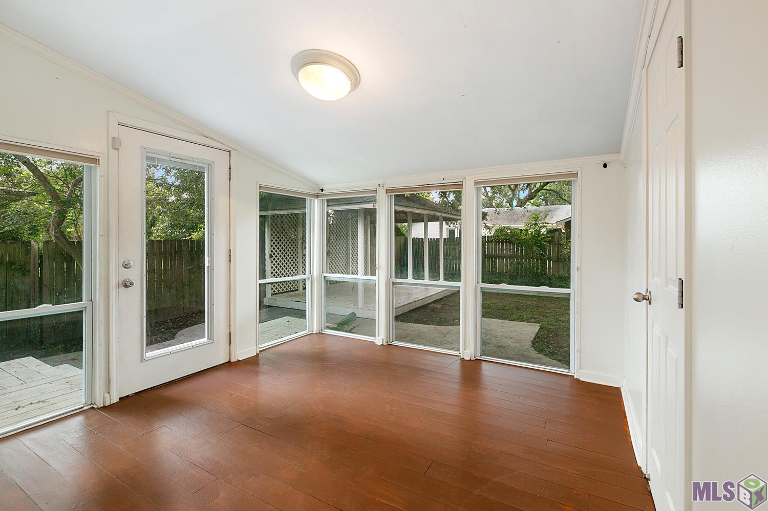 2444 Rhododendron Avenue Baton Rouge, LA 70808 - Photo 7 of 17