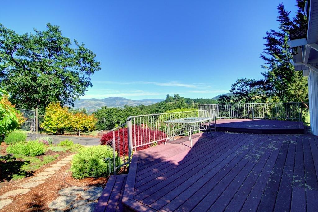 4690 Pioneer Road Medford, OR 97501 - Photo 30 of 35 Additional Photo