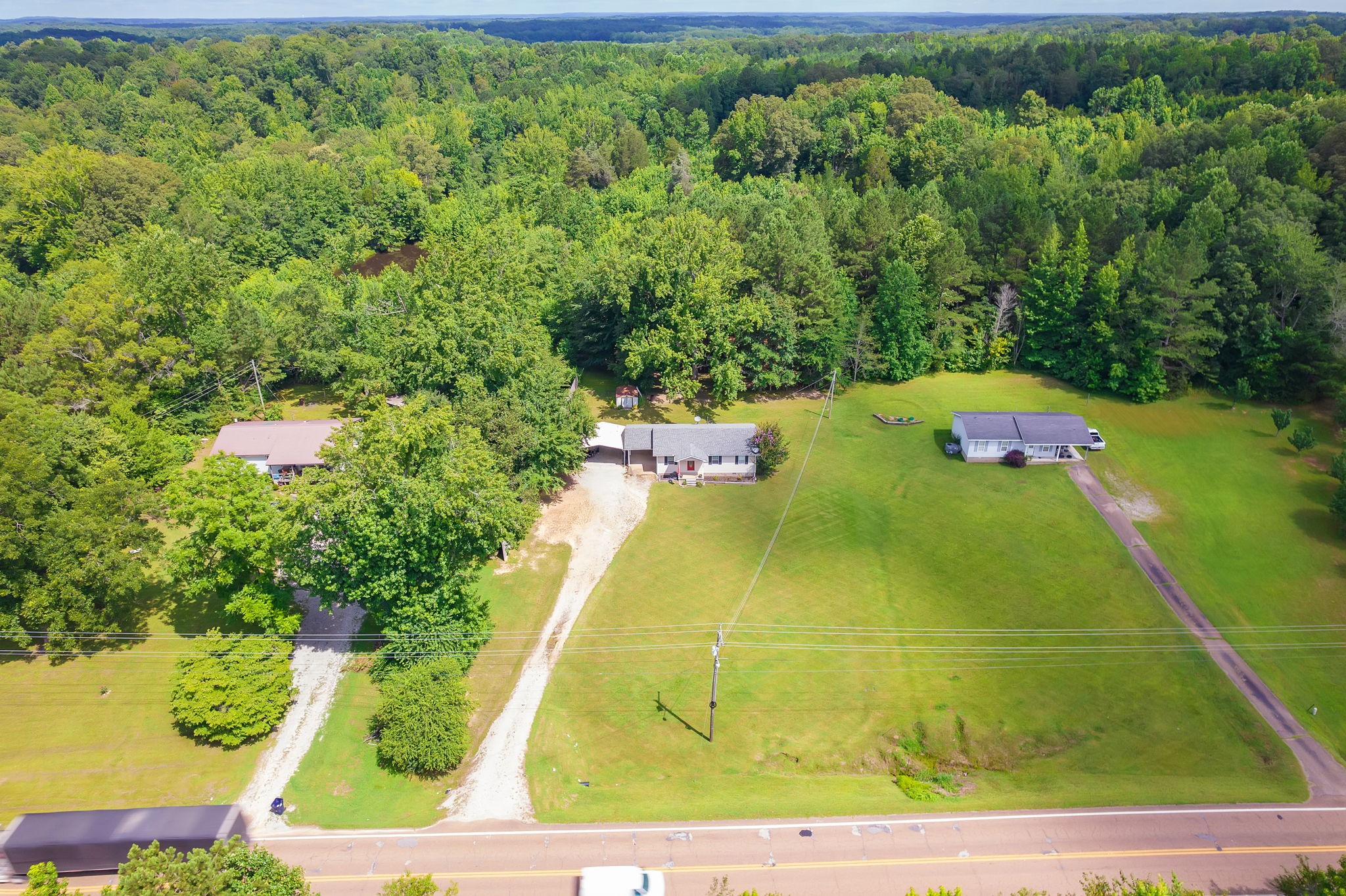 6940 Highway 100 Decaturville, TN 38329 - Photo 28 of 40 Gallery Image 28