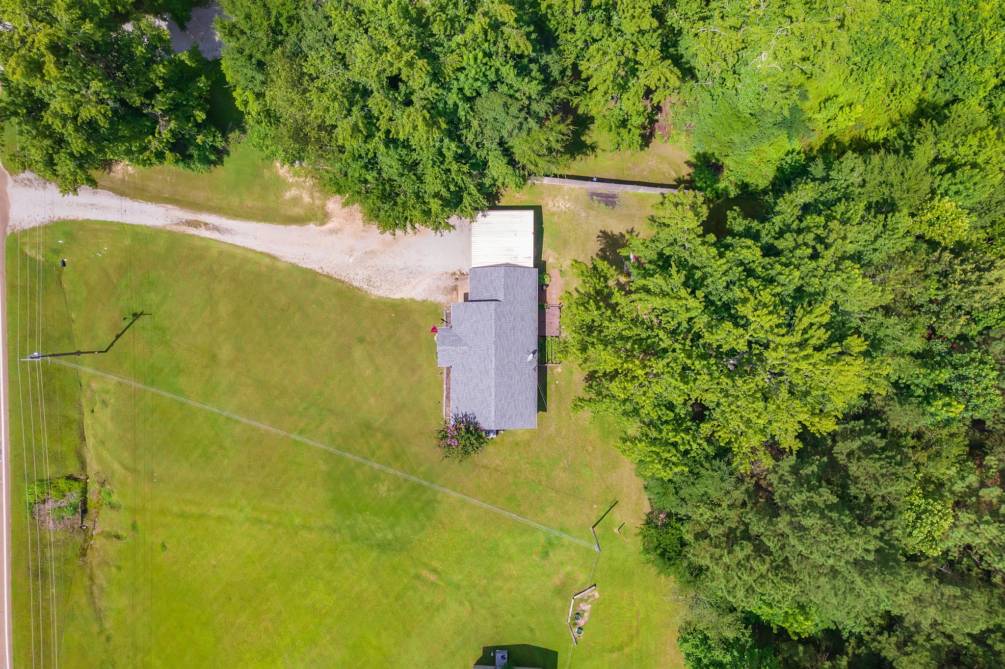 6940 Highway 100 Decaturville, TN 38329 - Photo 33 of 40 Gallery Image 33