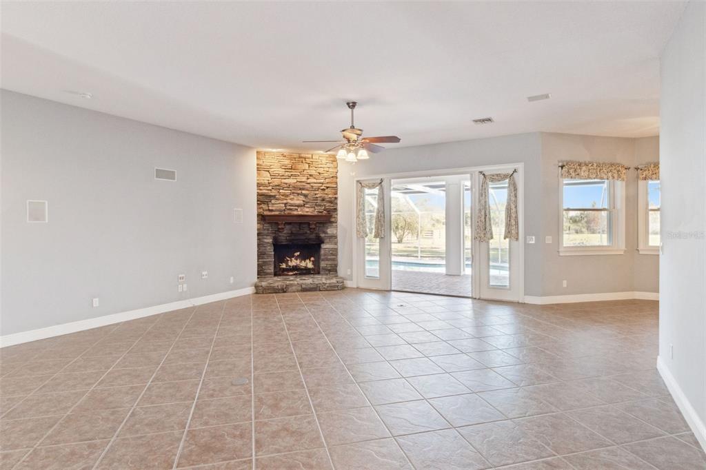 4636 West Knights Griffin Road Plant City, FL 33565 - Photo 8 of 62