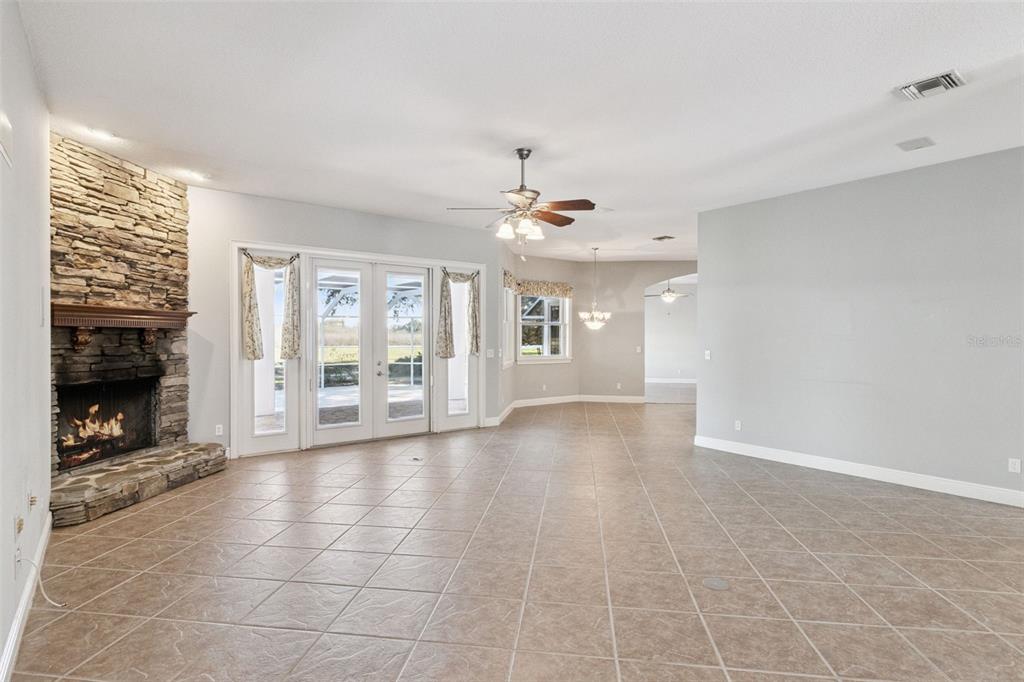 4636 West Knights Griffin Road Plant City, FL 33565 - Photo 10 of 62