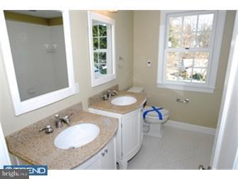 7 Cornwall Circle Wayne, PA 19087 - Photo 11 of 12 Bathroom