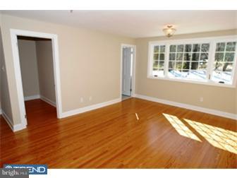 7 Cornwall Circle Wayne, PA 19087 - Photo 8 of 12 Bedroom - Main