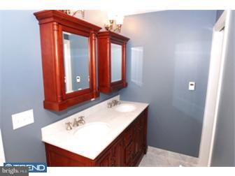 7 Cornwall Circle Wayne, PA 19087 - Photo 9 of 12 Bathroom