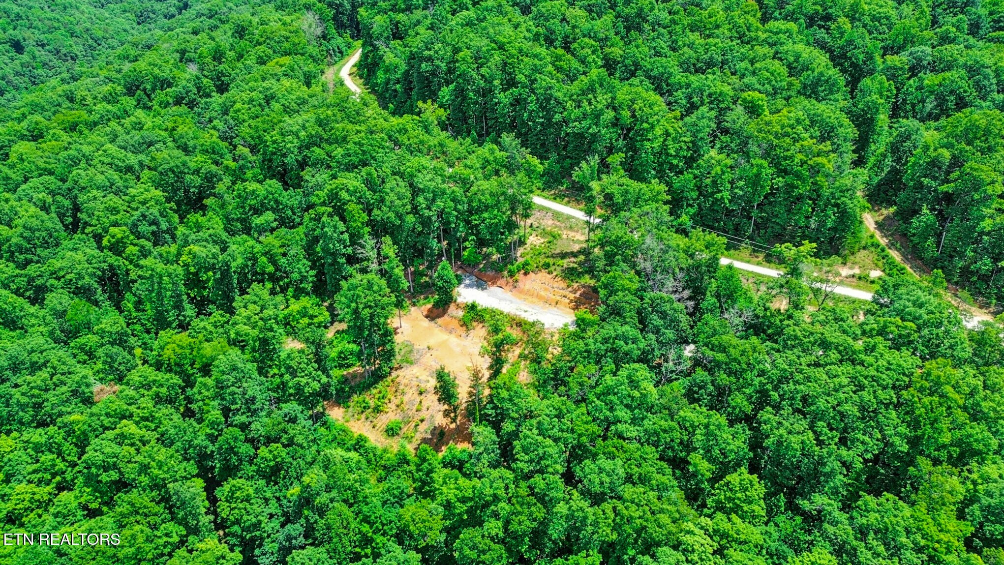 1133 Tomahawk Road Jamestown, TN 38556 - Photo 17 of 22 Gallery Image 17