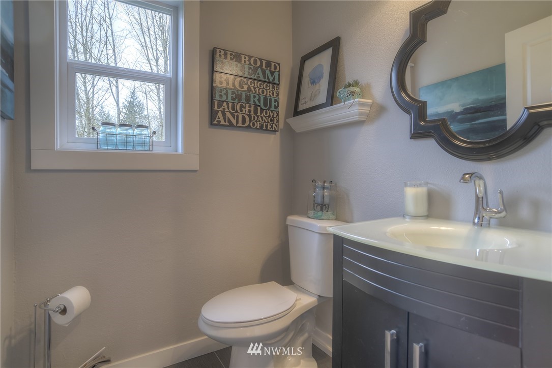 3819 Ravine Lane Southeast Olympia, WA 98513 - Photo 23 of 25 Gallery Image 23