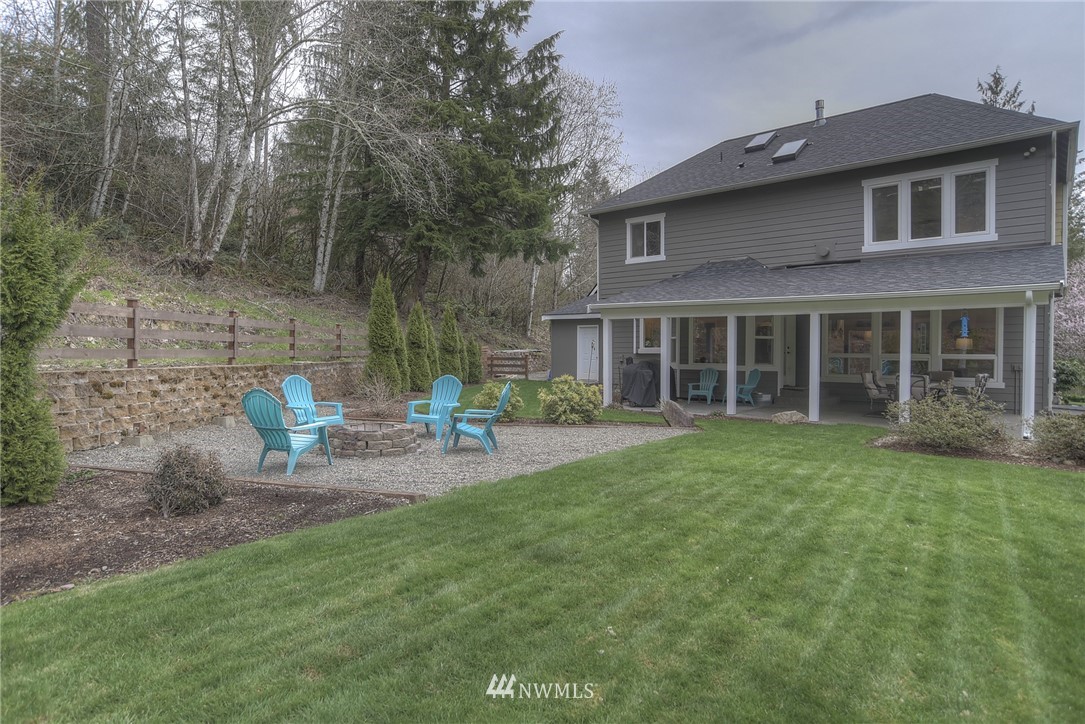 3819 Ravine Lane Southeast Olympia, WA 98513 - Photo 5 of 25 Gallery Image 5