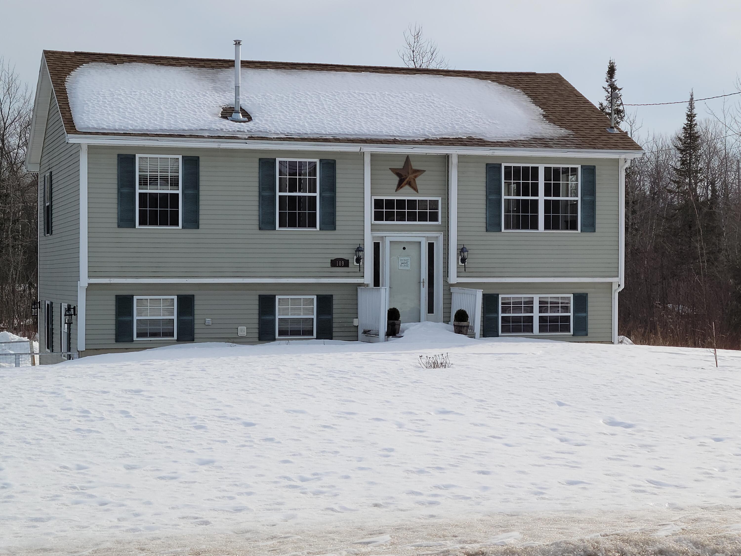 109 Lambert Road Brewer, ME 04412 - Photo 1 of 25 1