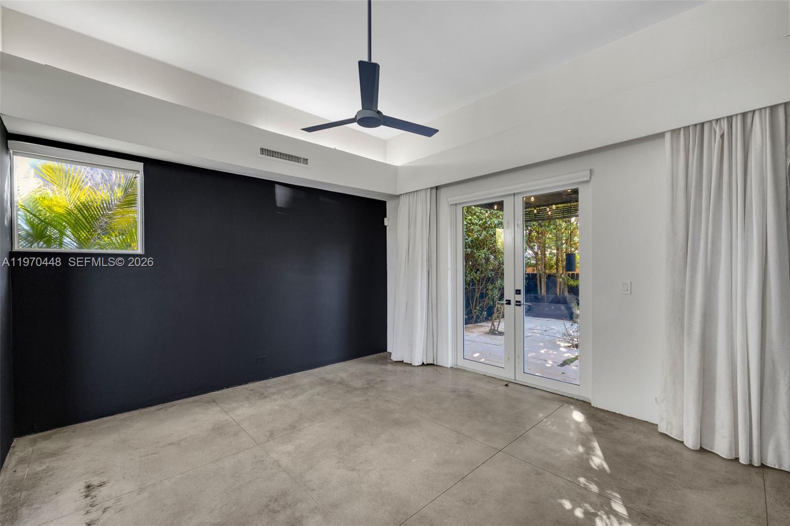 6014 Southwest 22nd Street Miami, FL 33155 - Photo 11 of 61