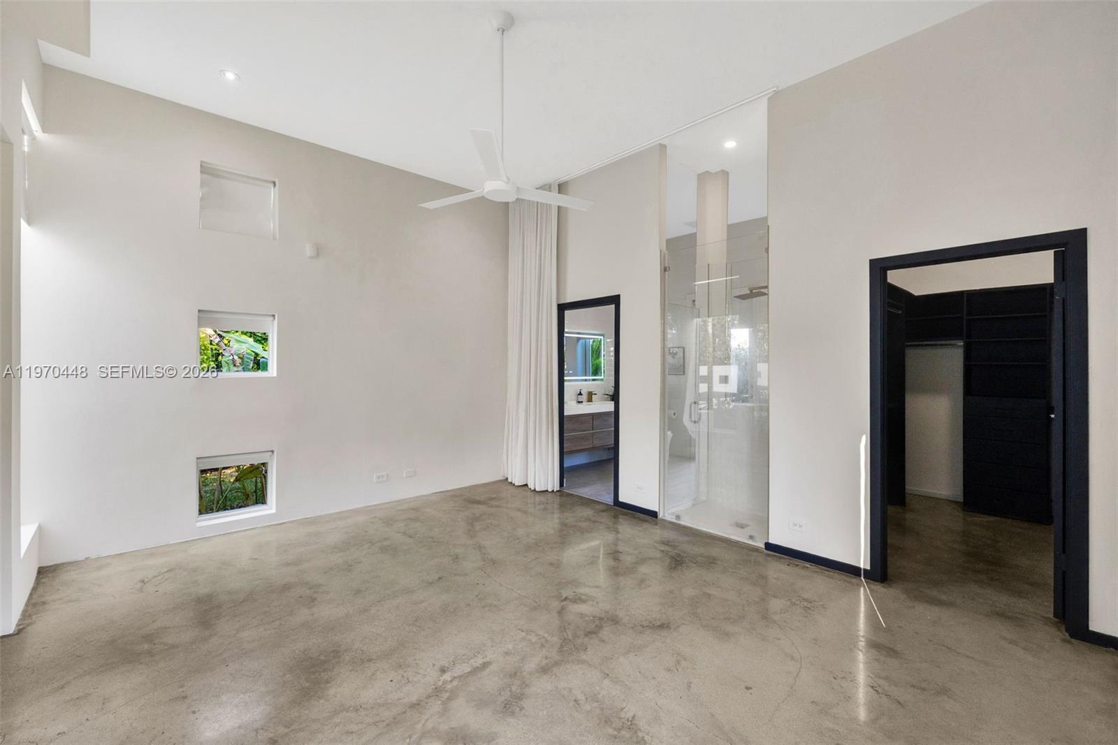 6014 Southwest 22nd Street Miami, FL 33155 - Photo 23 of 61