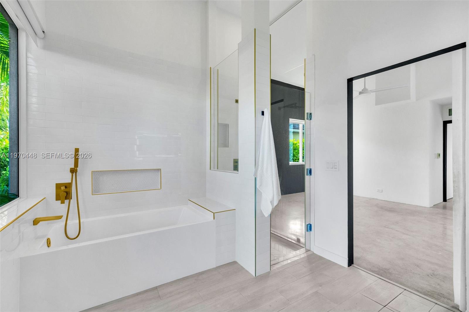 6014 Southwest 22nd Street Miami, FL 33155 - Photo 29 of 61