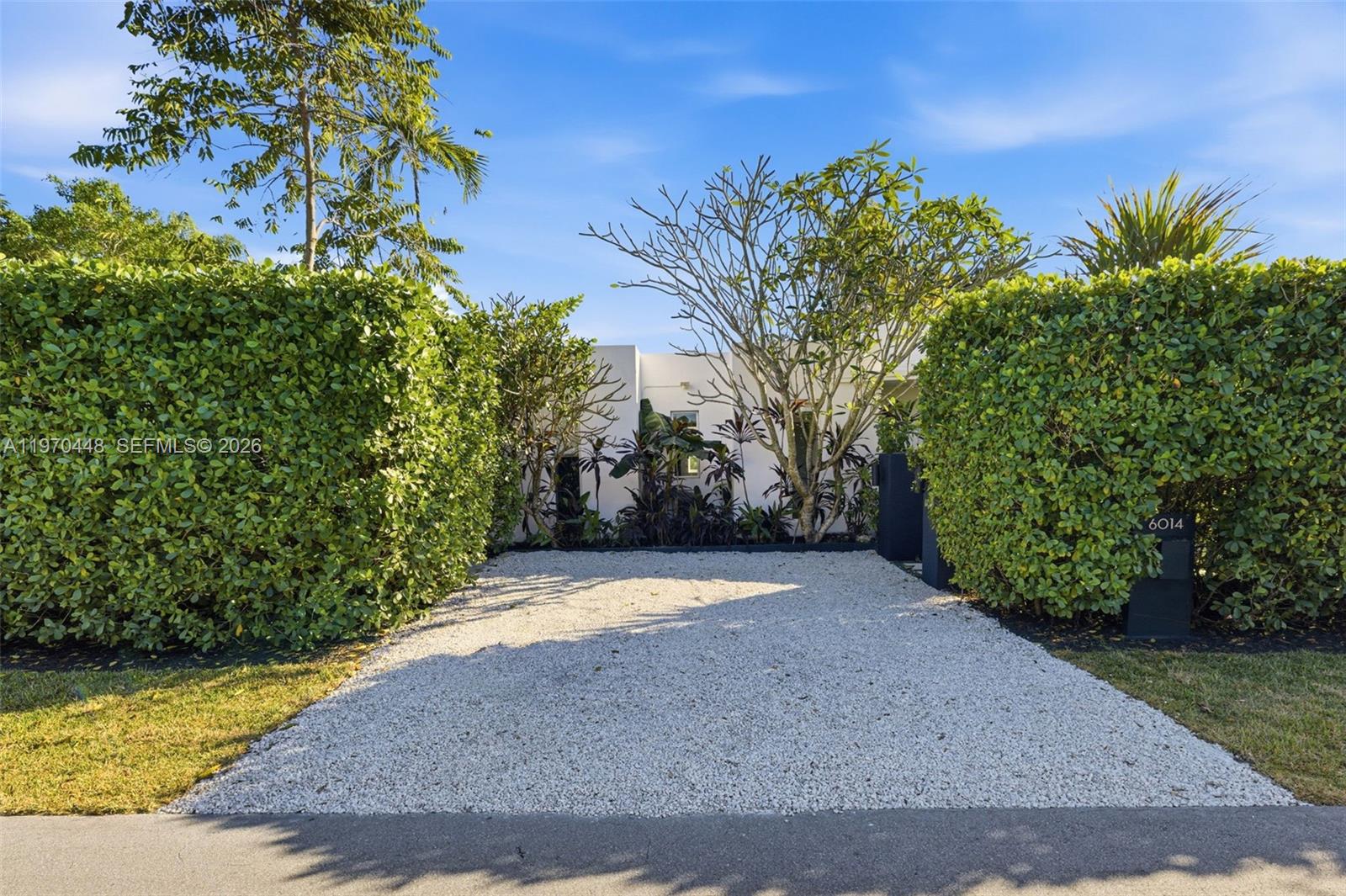 6014 Southwest 22nd Street Miami, FL 33155 - Photo 34 of 61