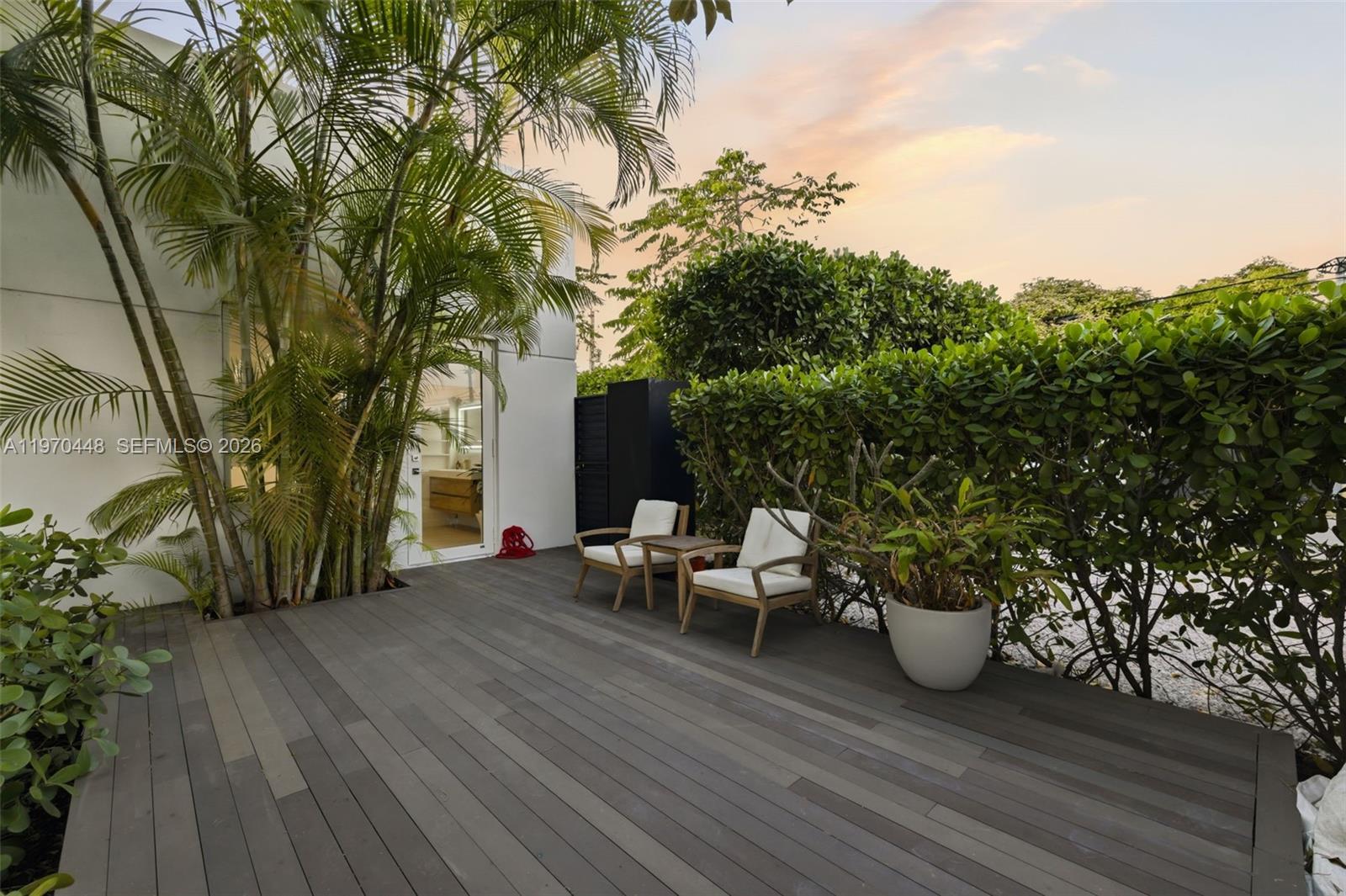 6014 Southwest 22nd Street Miami, FL 33155 - Photo 50 of 61