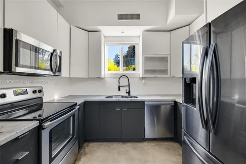 $995,000 | 6014 Southwest 22nd Street, Miami, FL 33155