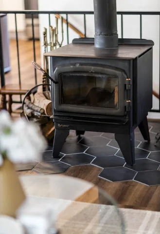 $549,900 | 53840 Marian View Drive, Idyllwild, CA 92549