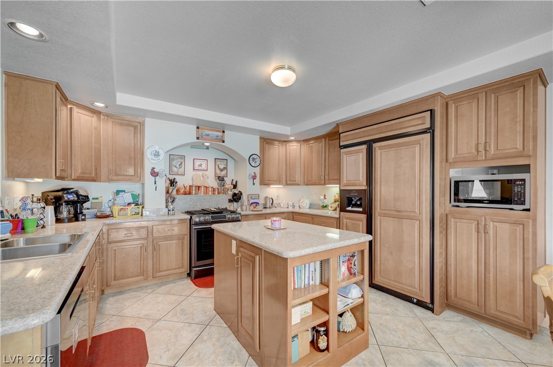 7834 Tahoe Ridge Court Las Vegas, NV 89139 - Photo 12 of 52
