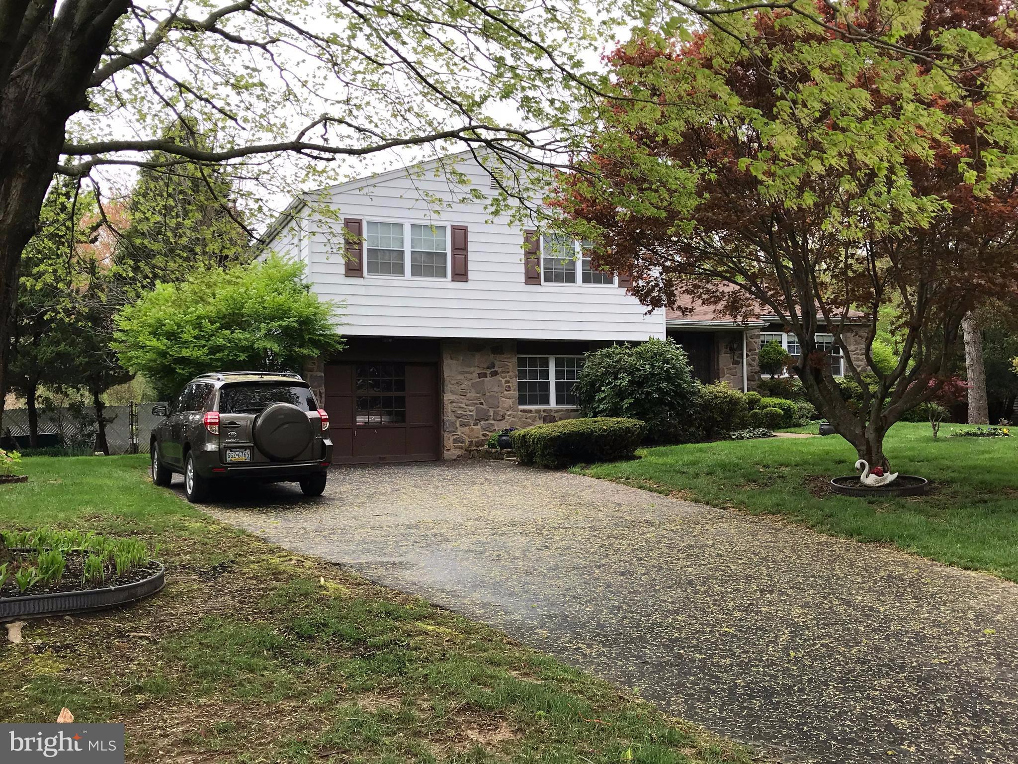 57 Michael Road Southampton, PA 18966 - Photo 1 of 13