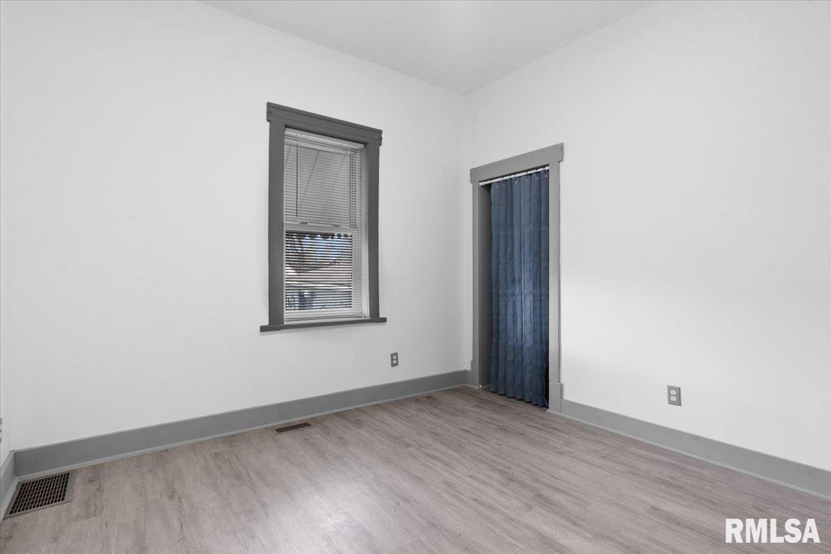 1617 East Cummins Avenue Springfield, IL 62702 - Photo 15 of 32