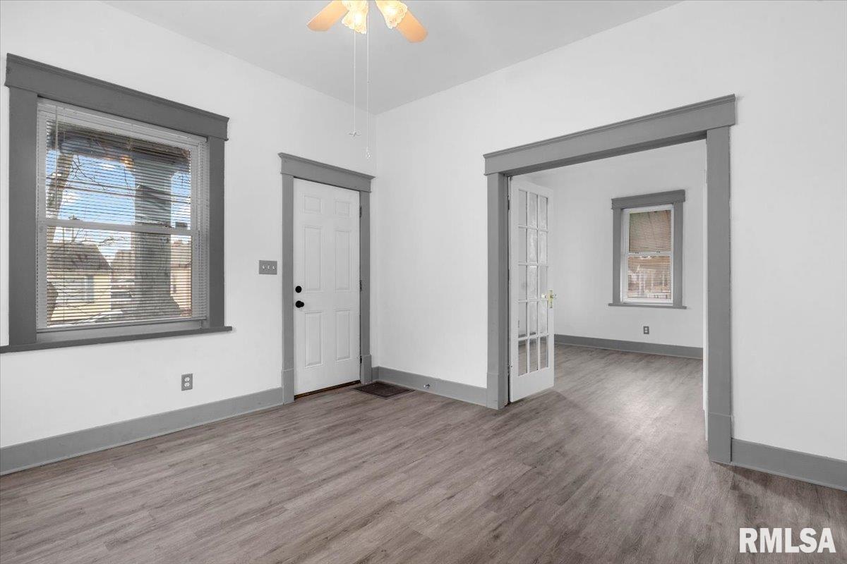 1617 East Cummins Avenue Springfield, IL 62702 - Photo 7 of 32