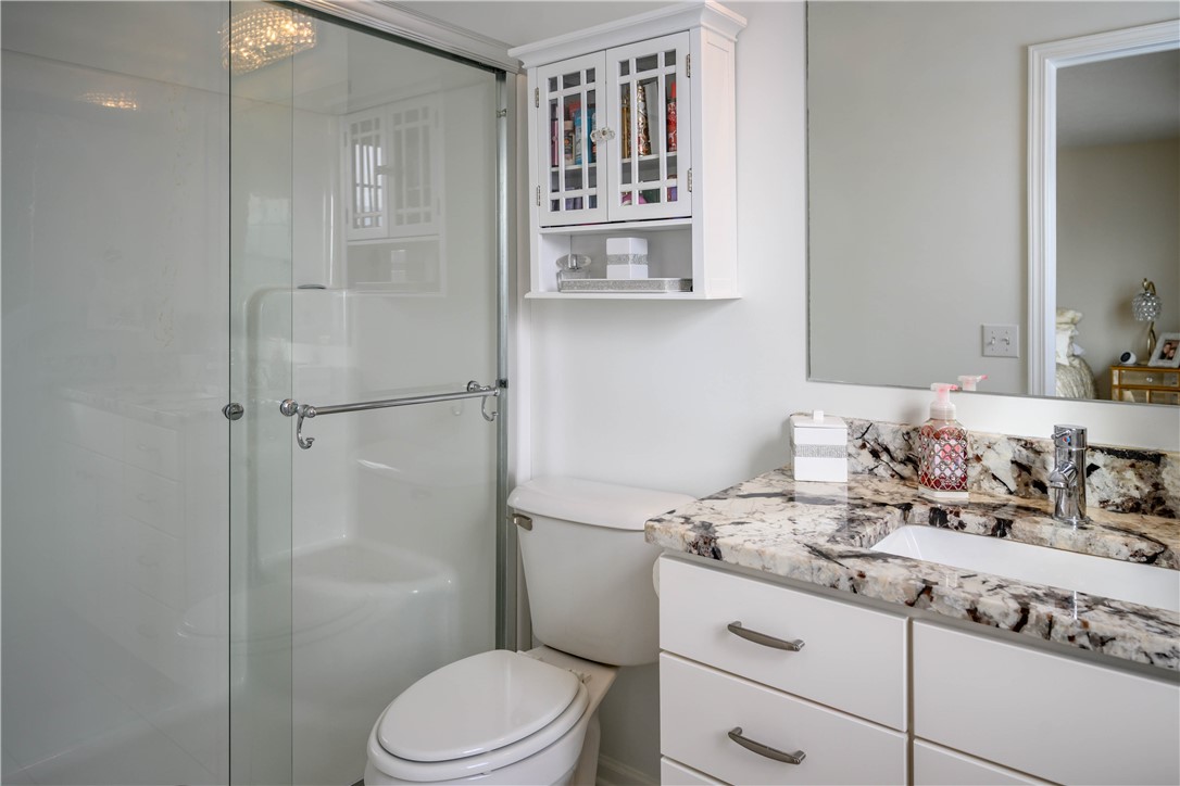 66 Kittling Ridge Lane Greece, NY 14612 - Photo 39 of 48 Master bath