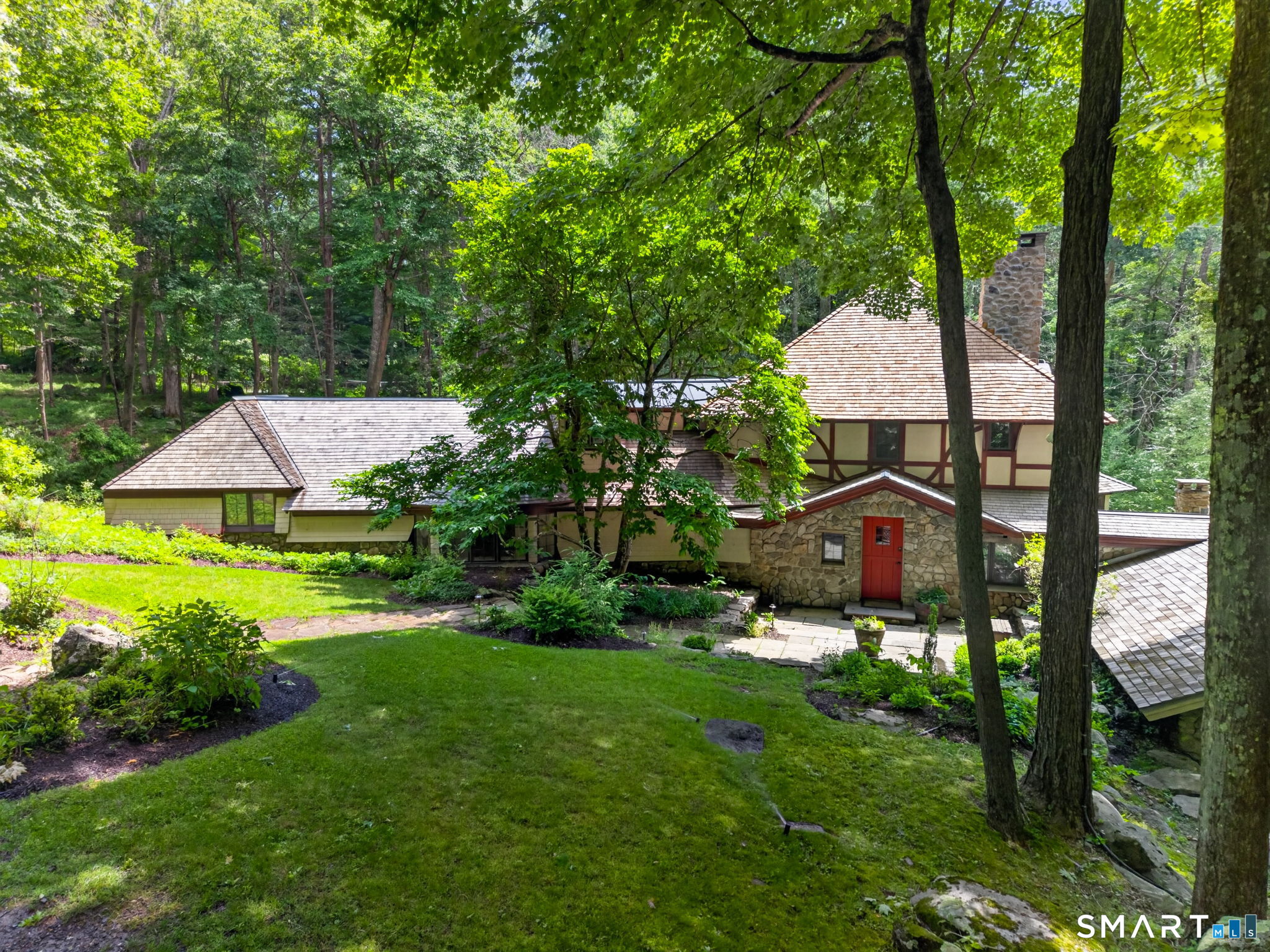 18 Birch Mill Road Killingworth, CT 06419 - Photo 2 of 40