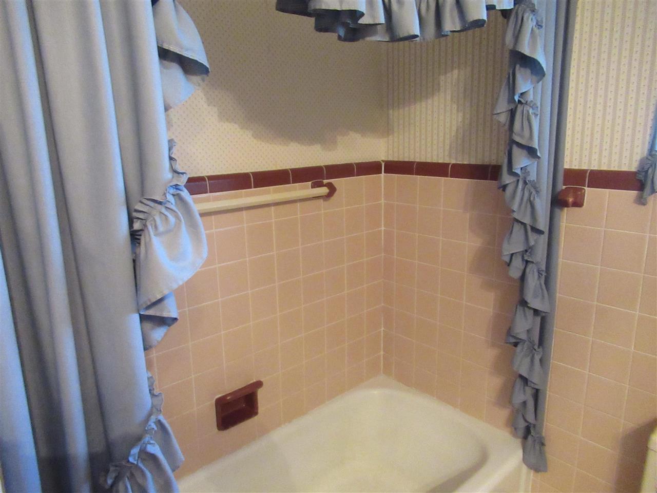 5103 East Mt Morris Road Mount Morris, MI 48458 - Photo 20 of 44 50053290-19.JPG