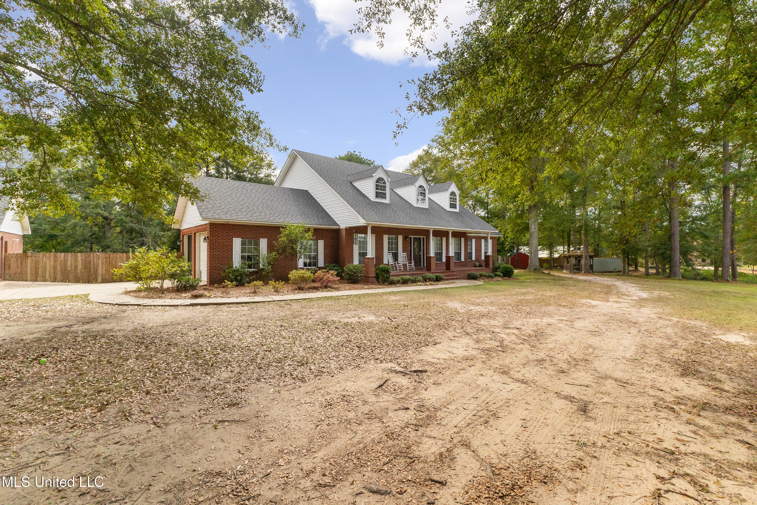 351 Graves Road Ellisville, MS 39437 - Photo 3 of 69 351_Graves_Rd-5
