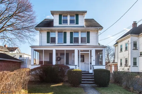 $2,300 | 39 Baldwin Place, Unit 2, Bloomfield, NJ 07003