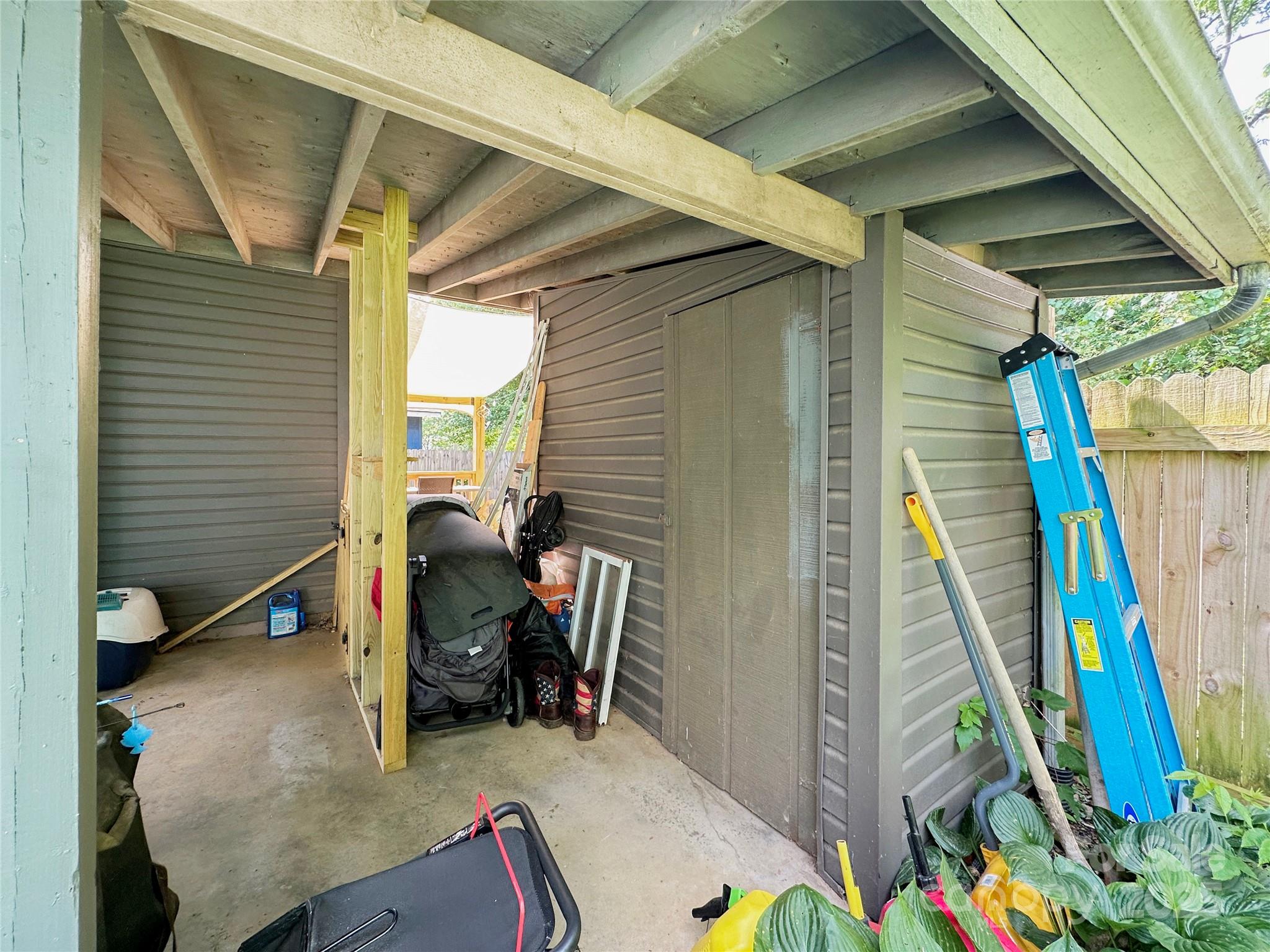 46 Westbrook Circle Clyde, NC 28721 - Photo 13 of 13 a view of deck with patio