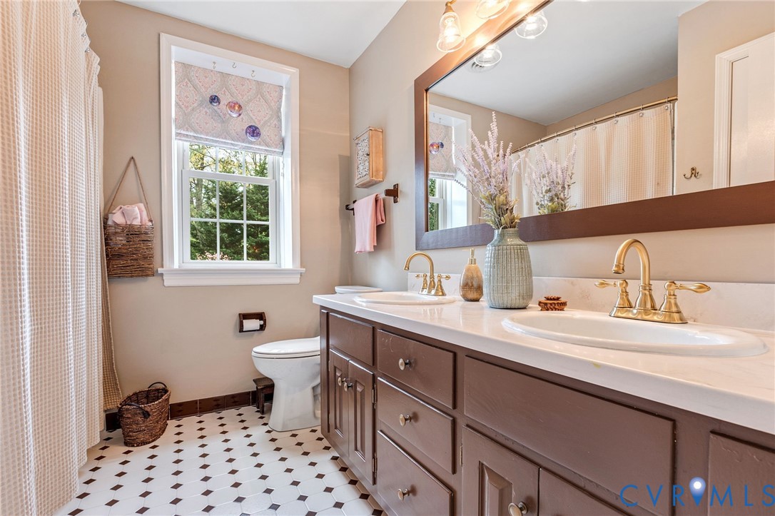5721 Elfinwood Road Chester, VA 23831 - Photo 28 of 34