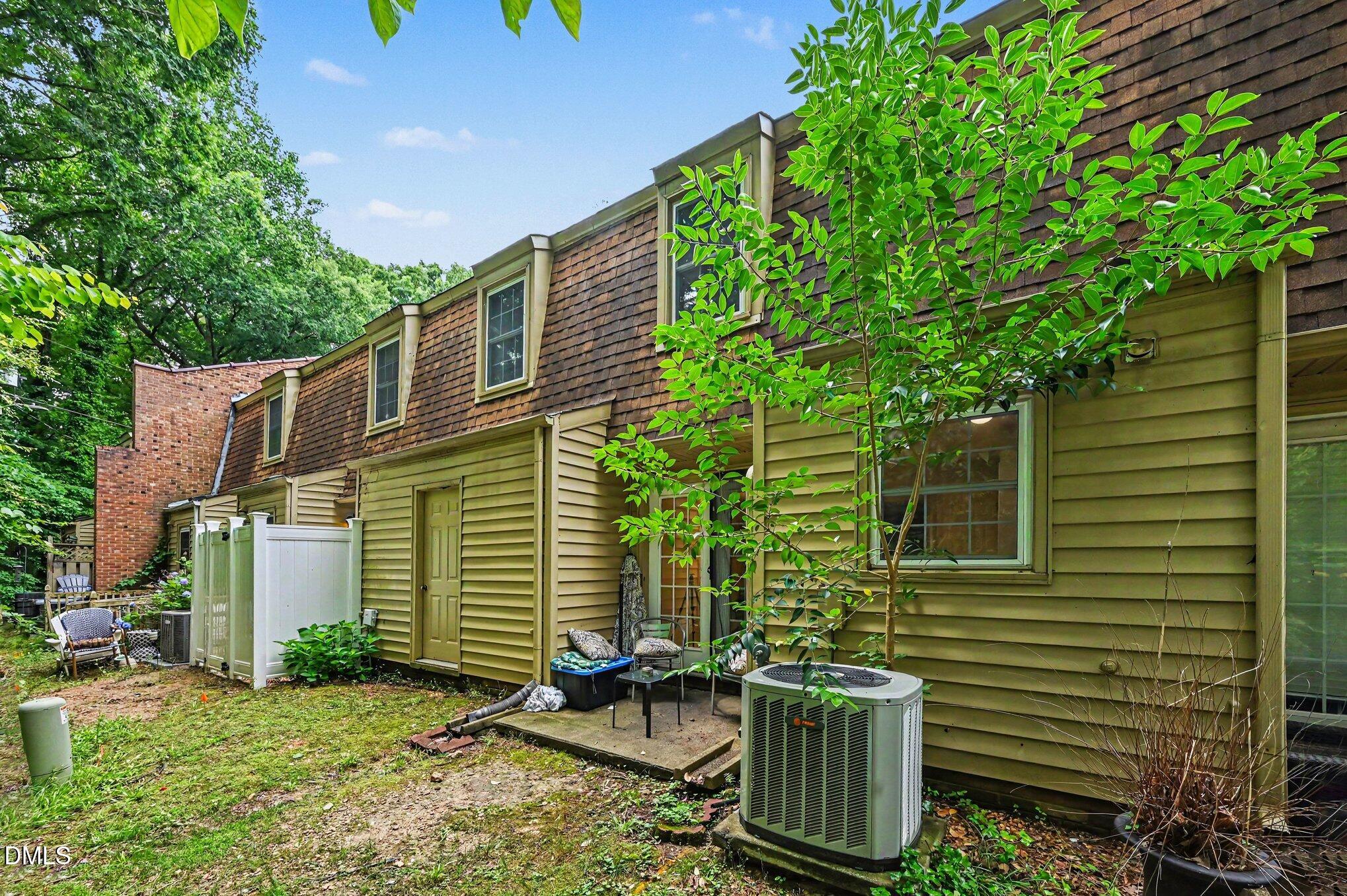 4704 Blue Bird Court, Unit D Raleigh, NC 27606 - Photo 24 of 28 024_file_1386