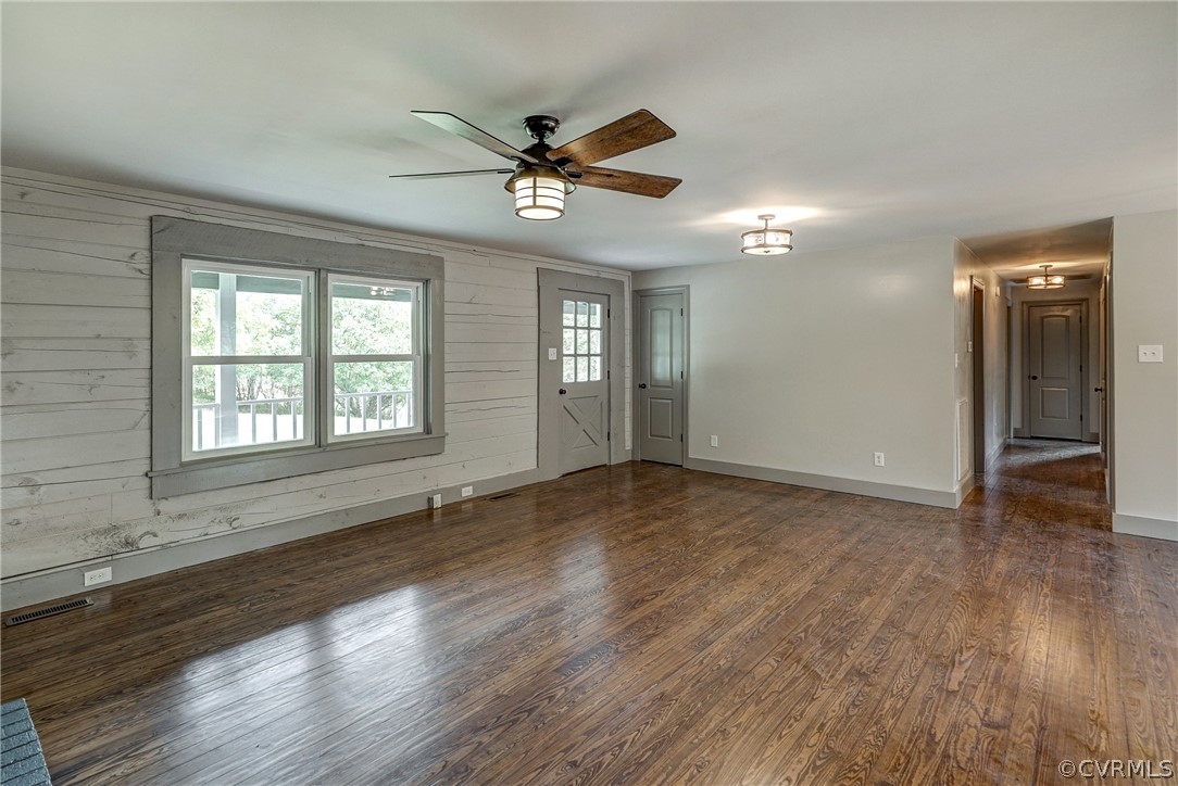 20079 Beaver Dam Road Beaverdam, VA 23015 - Photo 4 of 36 Gallery Image 4