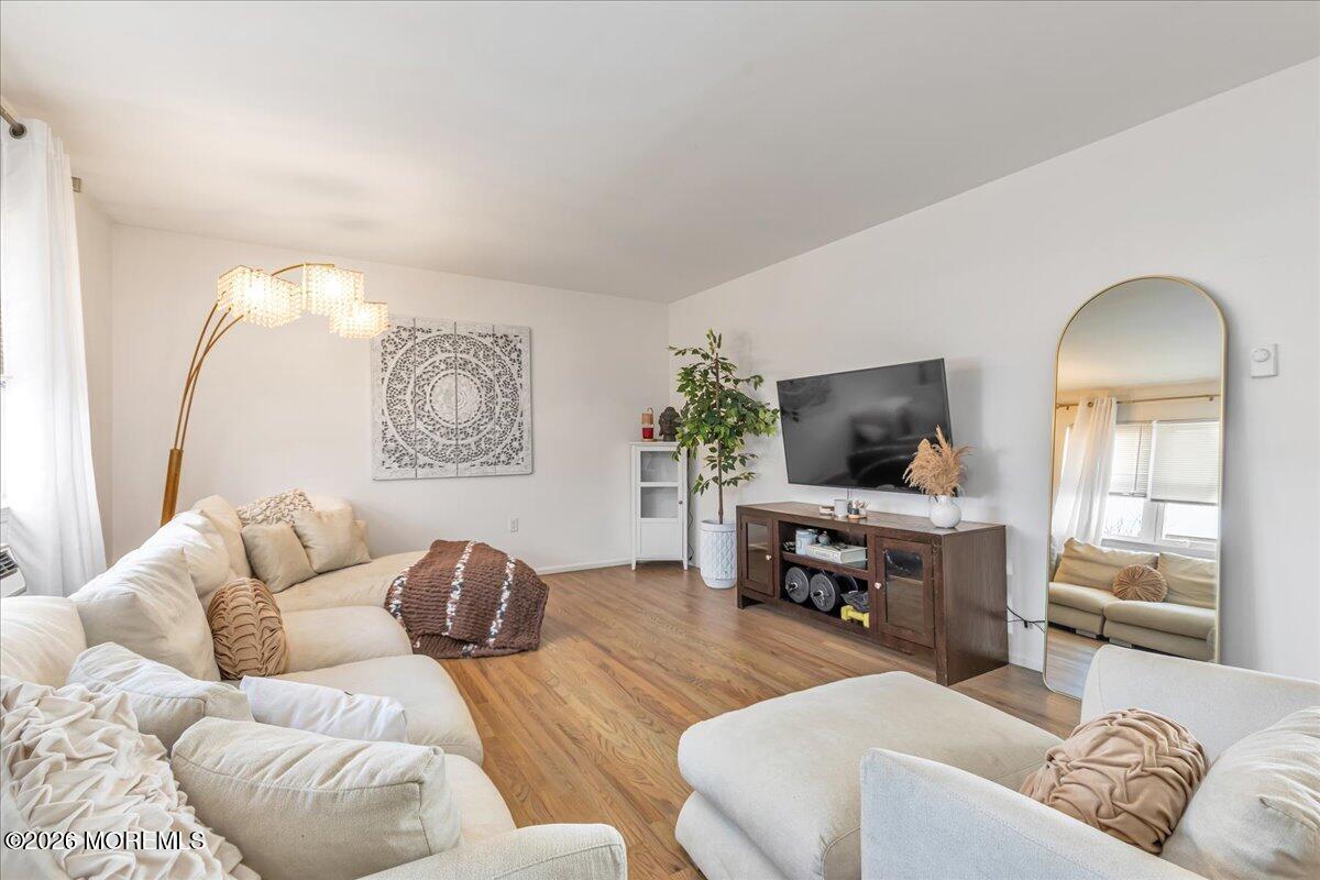 910 South Street, Unit 2 Point Pleasant, NJ 08742 - Photo 5 of 12 04-3V0A9069