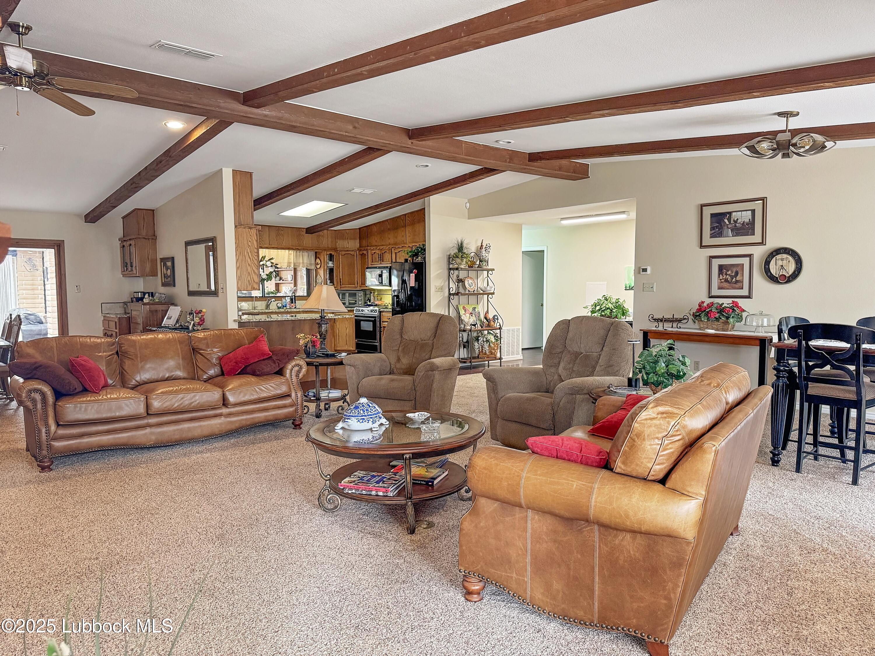 805 2nd Street Plains, TX 79355 - Photo 4 of 30 IMG_0313 copy