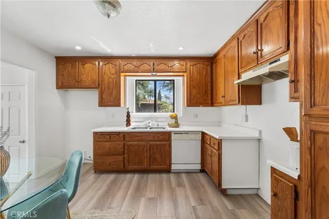 $680,000 | 5522 Norwalk Boulevard, Whittier, CA 90601