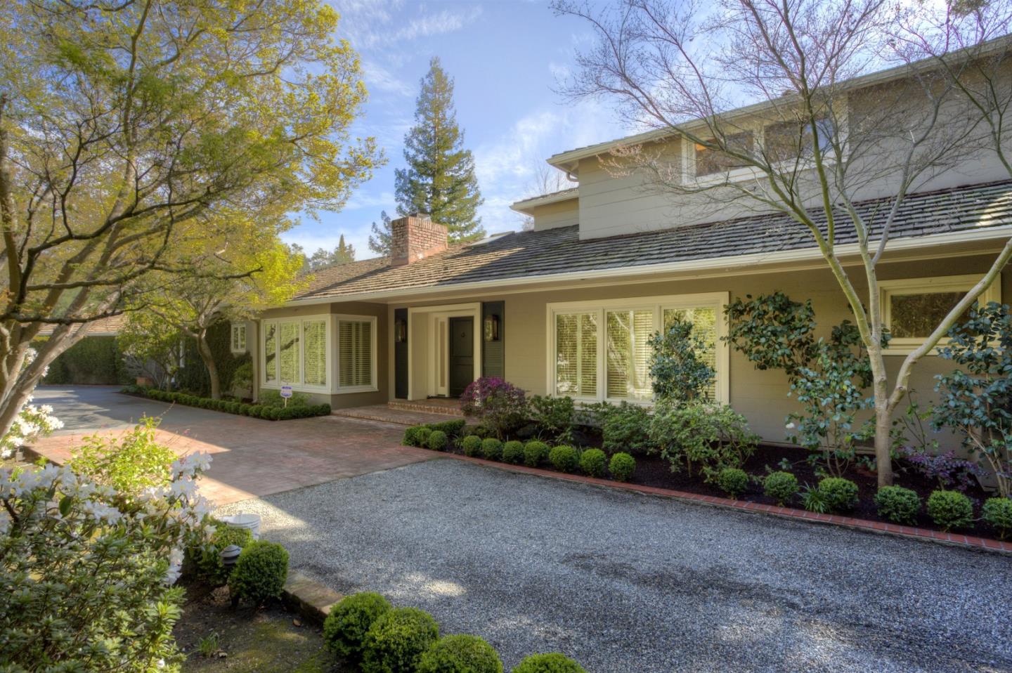 a view of a house with garden