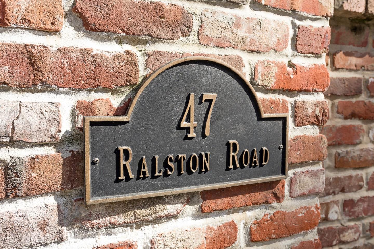 47 Ralston Road Atherton, CA 94027 - Photo 2 of 35 a view of entrance