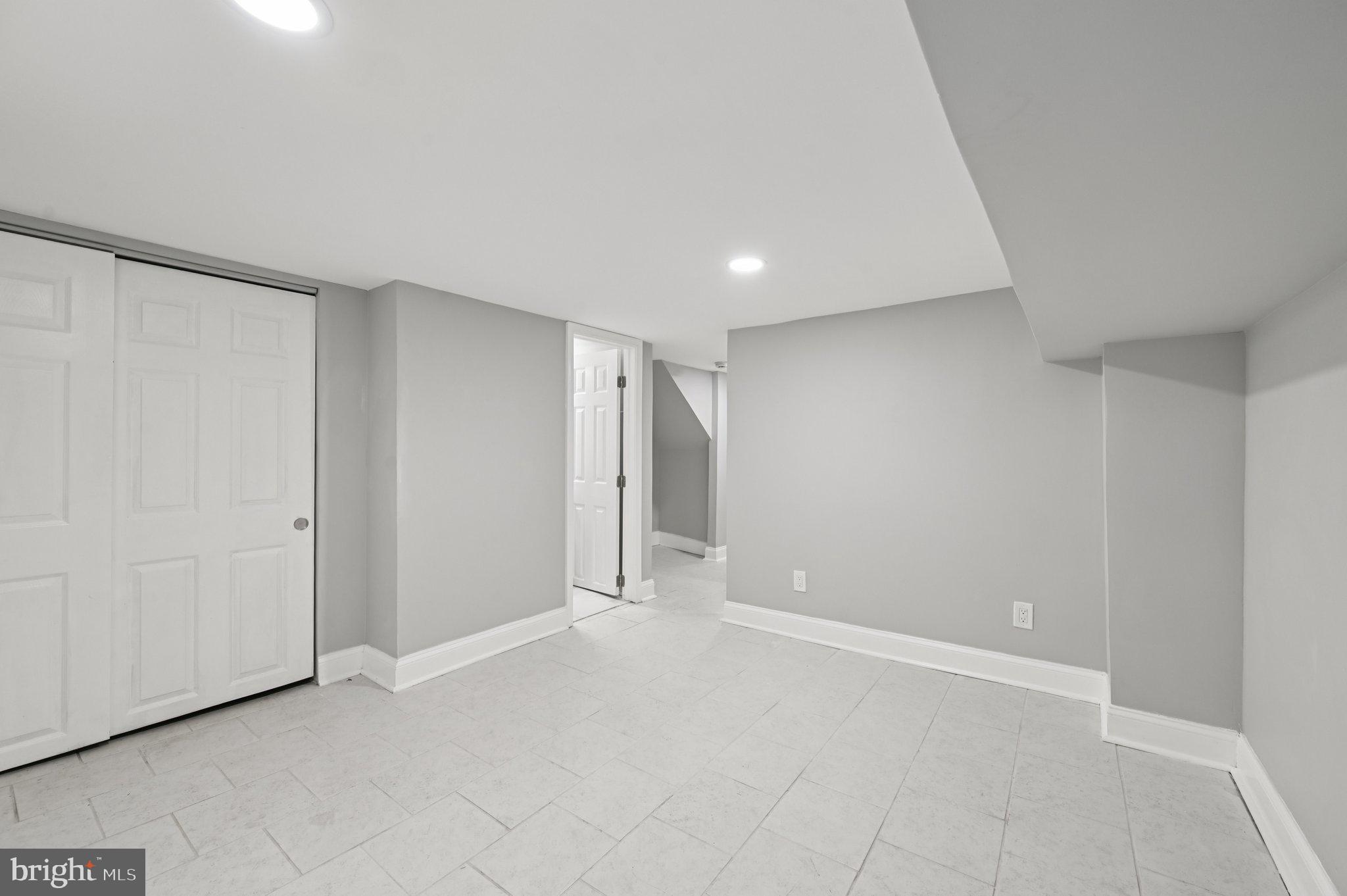 4419 Pen Lucy Road Baltimore, MD 21229 - Photo 38 of 44 Gallery Image 38