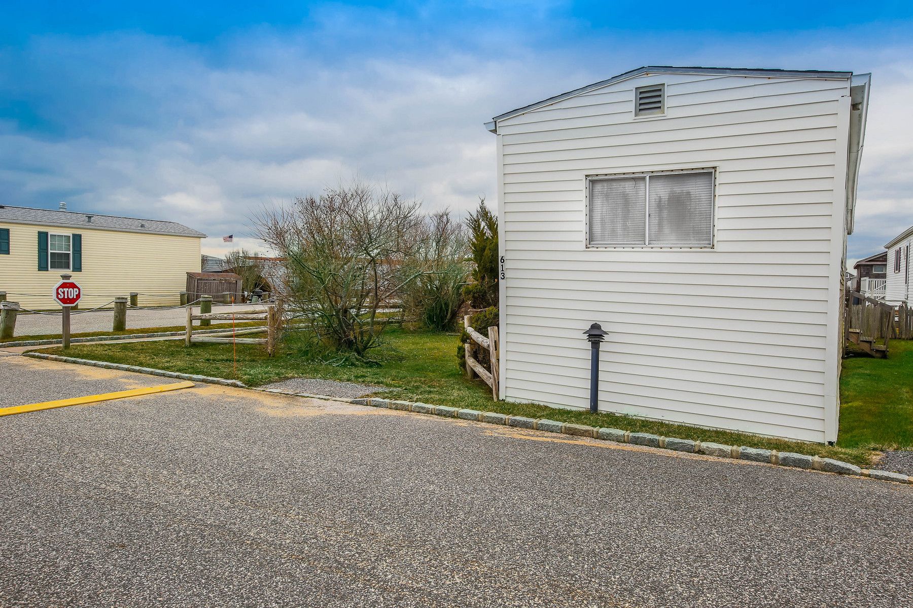 100 Deforest Road, Unit 613 Montauk, NY 11954 - Photo 2 of 8 Gallery Image 2