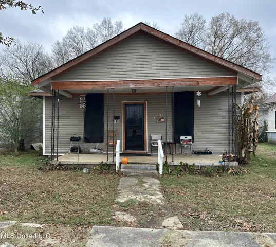 $130,000 | 113 South Madison Street, Corinth, MS 38834