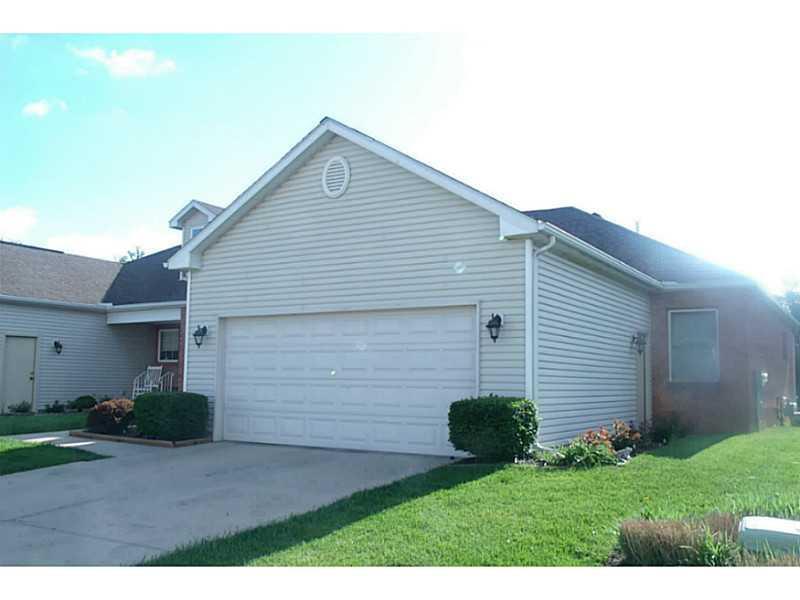 1861 Golfview Drive, Unit 2 Springfield, OH 45503 - Photo 4 of 25