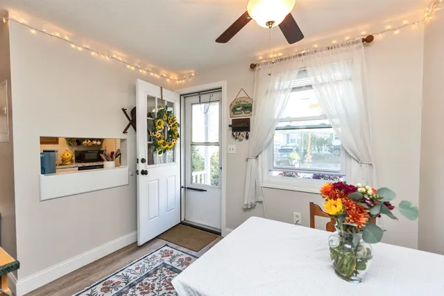 $2,400 | 147 Beech Street, Manchester, NH 03103